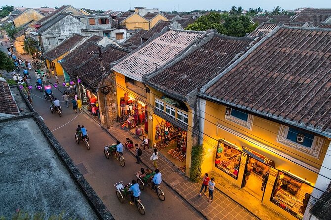 Private Boat Ride, Night Market, and Walking Tour in Hoi An - Who should book this Hoi An experience