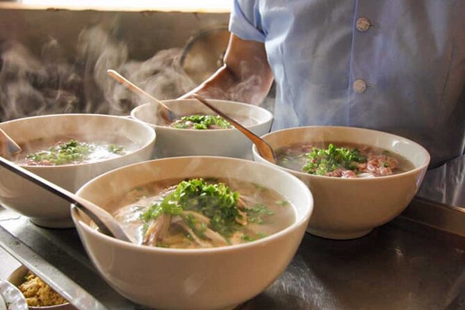 Private Hanoi Street Food Tour - Food safety and the choice of eating places