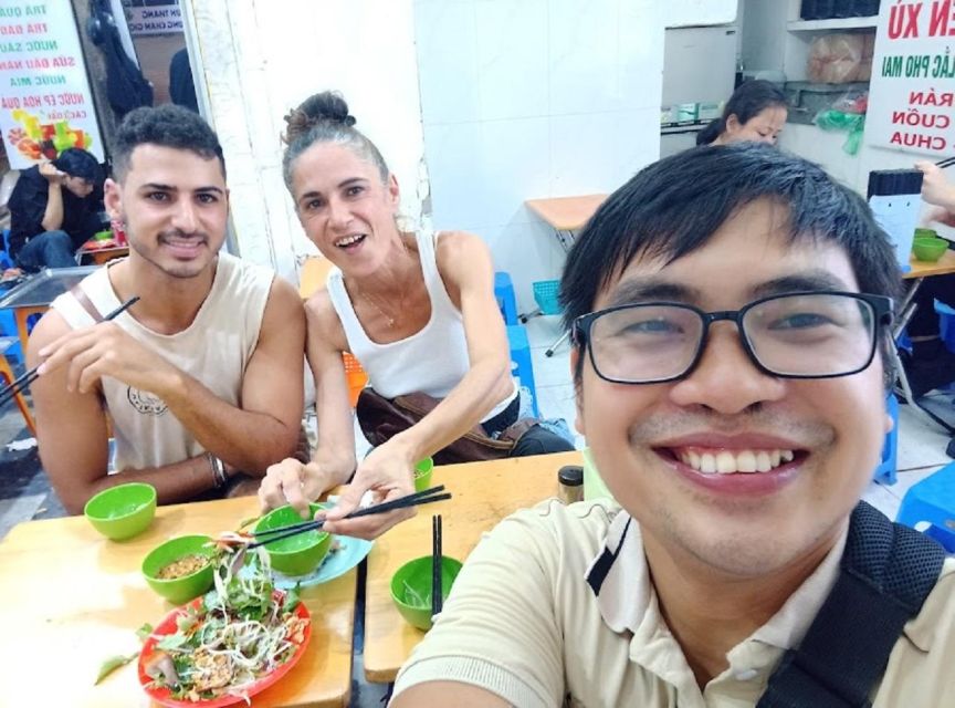 Private hidden Hanoi street food walking tour with a local - Is $37 per person good value?