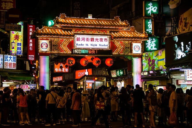 Private Keelung Food Tour with Local Markets & Tastings - What the $300 Group Price Really Means
