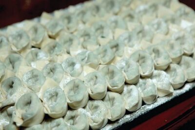 Private Kowloon Michelin Rated Street Food & Culture Tour