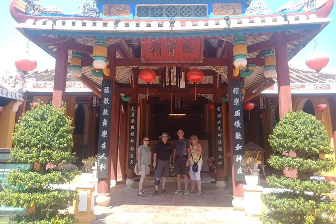 Private luxury Ba Na Hills & Hoi An Walking Tour, Night Market - Japanese Bridge, assembly hall, and traditional homes