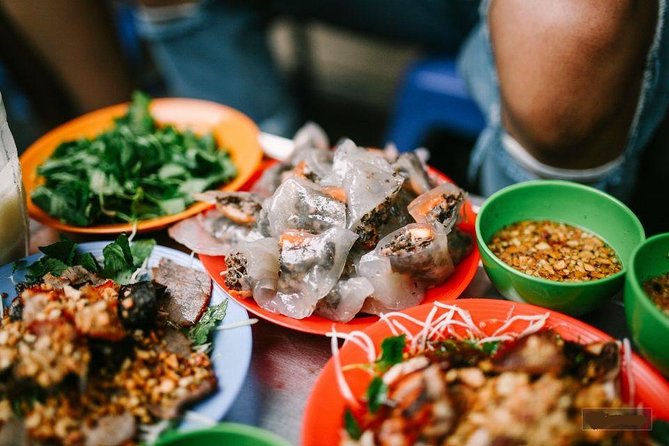 (Private/Motor/Cutural) Street food experience in Hanoi old quarter - Why a Hanoi food walk works so well