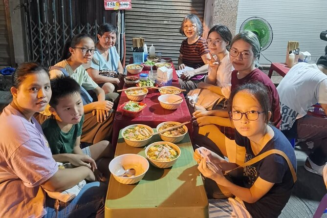 (Private/Motor/Cutural) Street food experience in Hanoi old quarter - Train Street: interesting, but keep expectations sensible