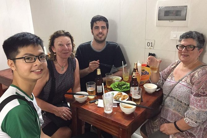 (Private/Motor/Cutural) Street food experience in Hanoi old quarter - Dong Xuan Market and Hanoi’s working side