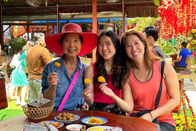 Private Scooter Street Food Tour in Saigon with 11 Tastings - Coconut kumquat drink on Pasteur Street