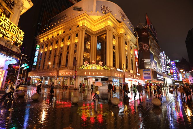 Private Shanghai Evening Street Food Walking and Cruise Tour - Why this private Shanghai food tour works so well