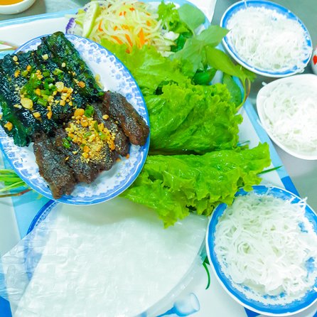 Private Street Food Evening Walking Tour in Ho Chi Minh City - Dietary needs, clothing, and safety