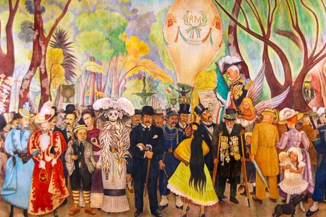 Private Street Food & Mural Art Tour in Mexico City - Cathedral and Zócalo put the city’s origins in view