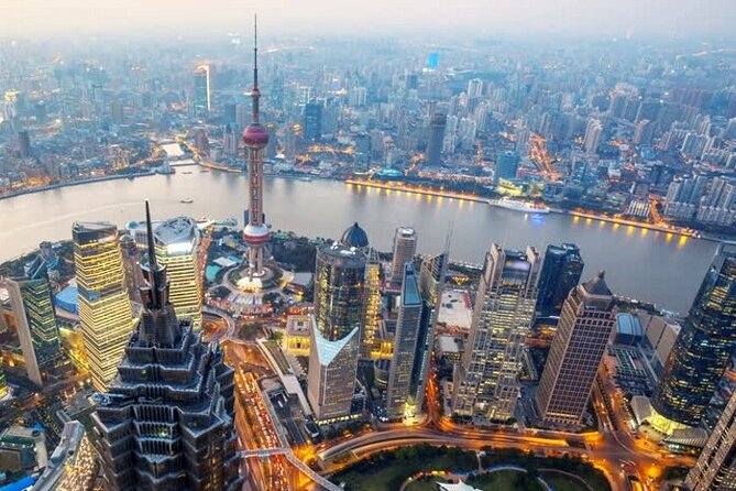 Private Street Food Walking Tour with Shanghai Tower Option - Meeting your guide in downtown Shanghai