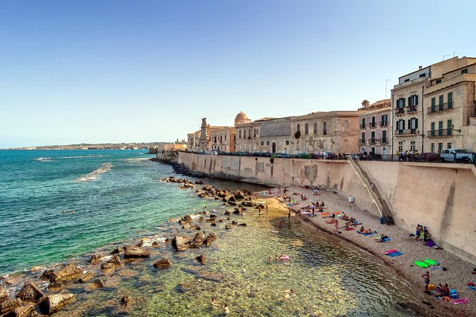 Private Syracuse Tour & light lunch in food market - Seeing Ortigia beyond the main monuments