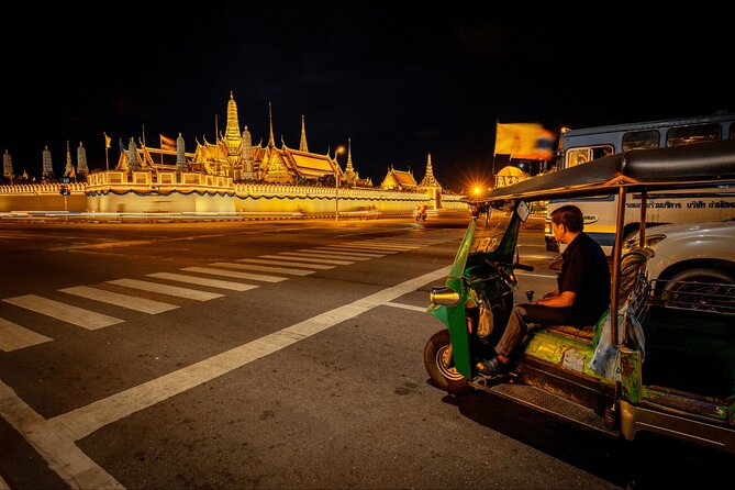 Private Tour : Bangkok Night Private Tuk Tuk Tour and Street food - Pak Khlong Talat shows Bangkok’s working flower trade
