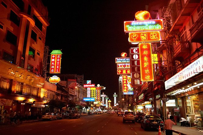 Private Tour : Bangkok Night Tour and Street food By Tuk Tuk and Boat - Starting on the Chao Phraya River