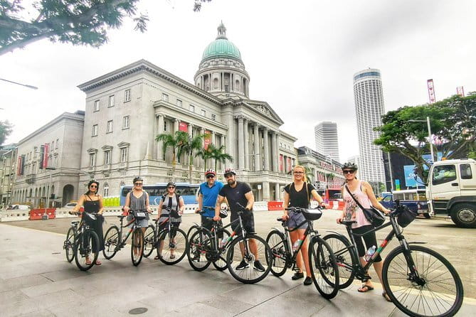 Private Tour Singapore Street Food & Night Tour - The Esplanade Waterfront and the final city view