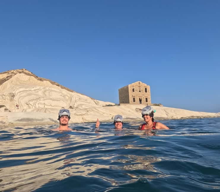 Punta Bianca Adventure: E-bike & Street Food in Sicily's wild nature - The first beach stop and the rhythm of the coast