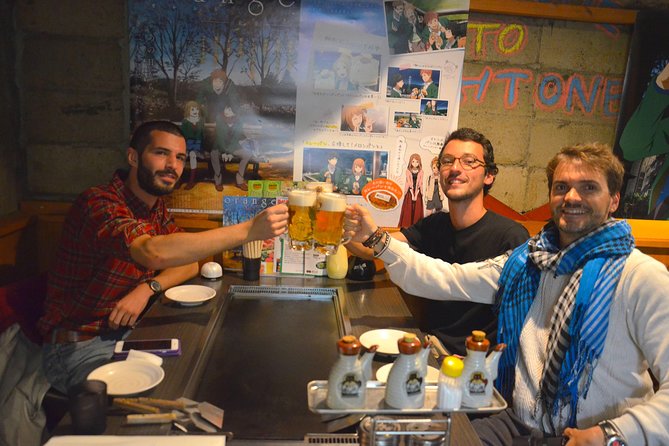 Retro Osaka Street Food Tour: Shinsekai - Making your own takoyaki