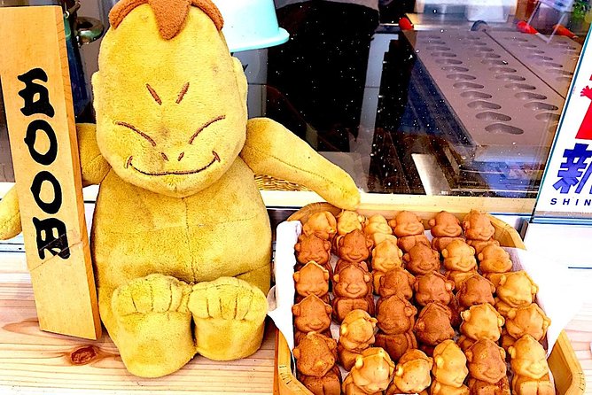 Retro Osaka Street Food Tour: Shinsekai - Ending at Sennariya Coffee