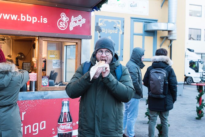 Reykjavik Street Food Walking Tour - Bæjarins Beztu Pylsur and the famous Icelandic hot dog