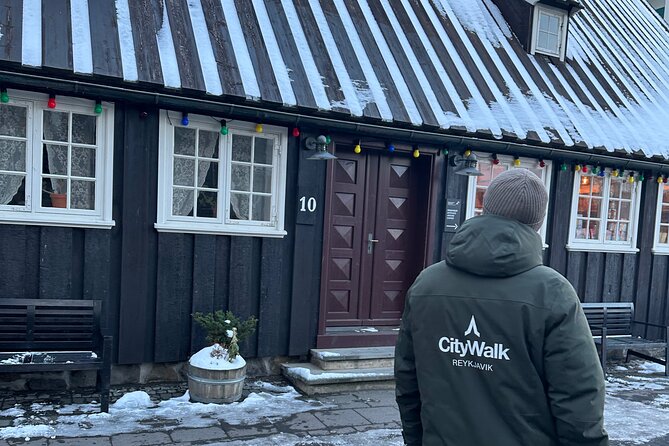 Reykjavik Street Food Walking Tour - Bakeries, sweets, and the playful side of Icelandic food