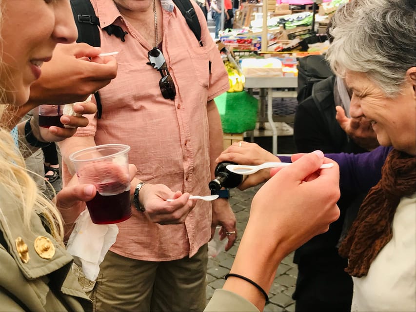 Rome: Jewish Quarter and Campo de' Fiori Street Food Tour - Passing the Great Synagogue and tasting Roman-Jewish food