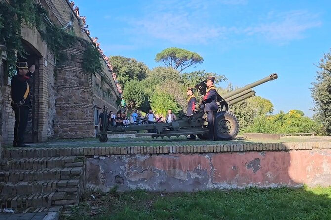 Rome Private Golf Cart and Street Food Tour - Capitoline Hill and the heart of ancient Rome
