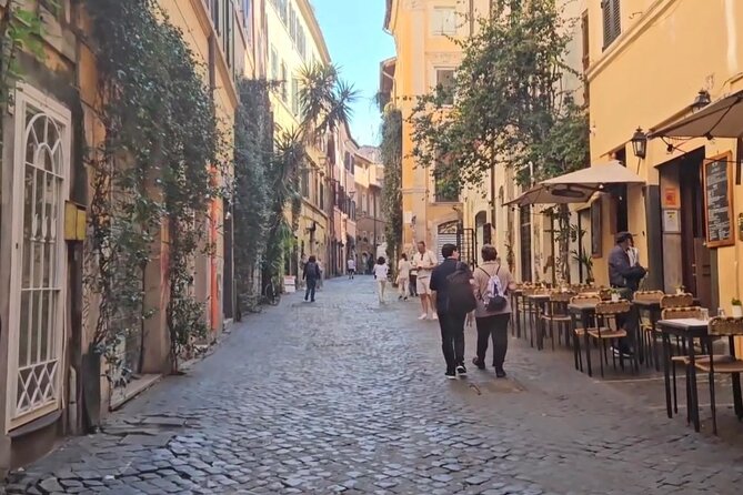 Rome Private Golf Cart and Street Food Tour - Piazza Navona and the shape of ancient entertainment