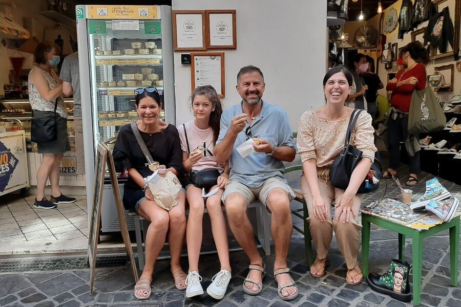 Rome Street Food: Small Group Tour in the Historic Centre - The guide can make or break the afternoon
