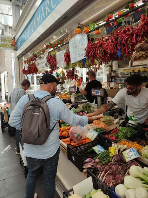 Rome: Testaccio Market Food Tour with Street Food & Wine - Market stalls, Roman snacks, and the first tastes