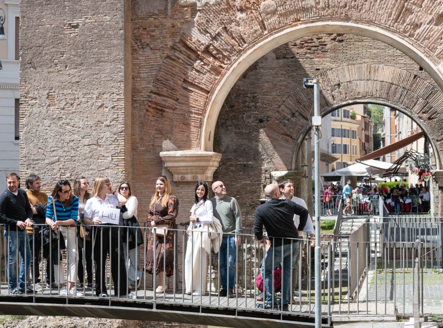Rome: Trastevere & Campo de Fiori Street Food Walking Tour - Santa Maria in Trastevere and the local food scene