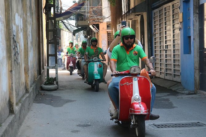 Saigon After Dark Vespa Street Food Tour + Live Music 4 hours - What the $92.31 price really covers