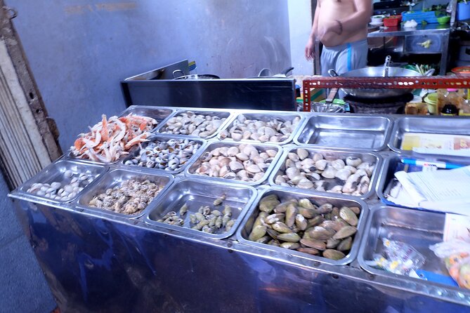 Saigon at Night Walking Street Food Tour - Seeing life at Nguyen Thien Thuat apartments