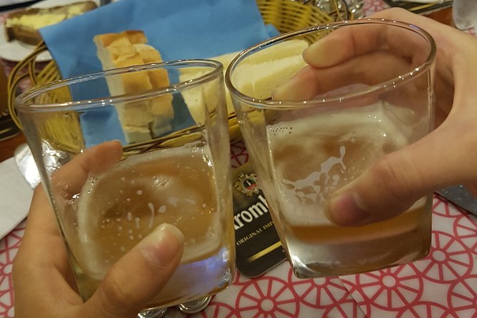 Saigon local street food-tasting tour - Beer, peach tea, or coffee close the route