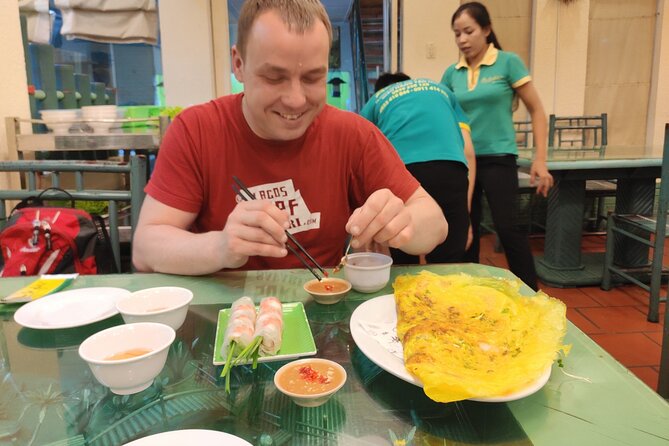 Saigon Motorbike Night Street Food Tour - The food stops: a broad taste of Vietnam