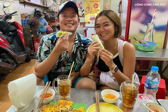 Saigon Private Street Food Tours on Scooter with Local Bubbies - What the guides add to the ride
