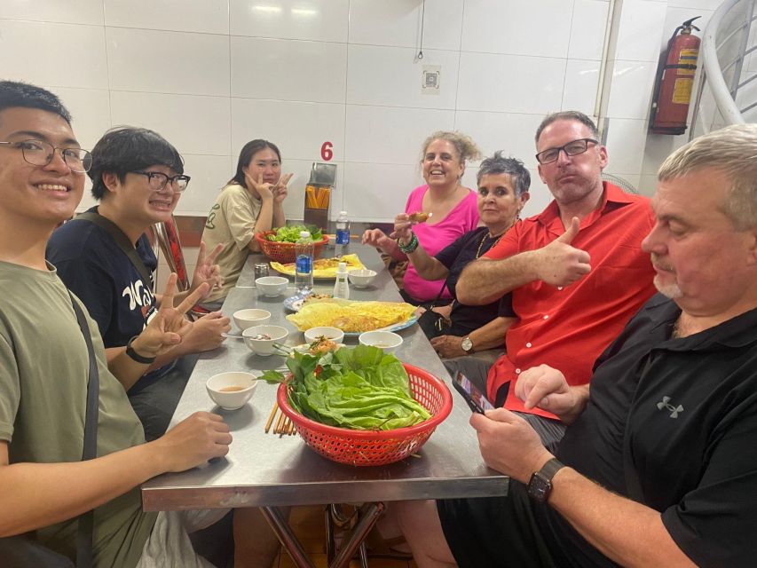 Saigon Street Food Tour - Dessert and drinks finish the route