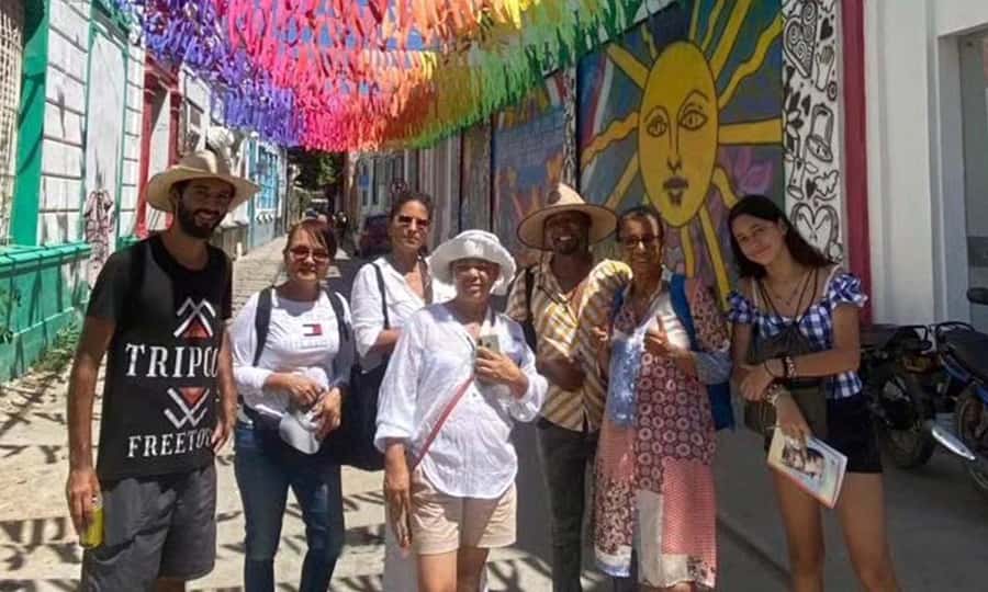 Santa Marta A Historical & Street food Experience - Bolívar Park and the story of Santa Marta