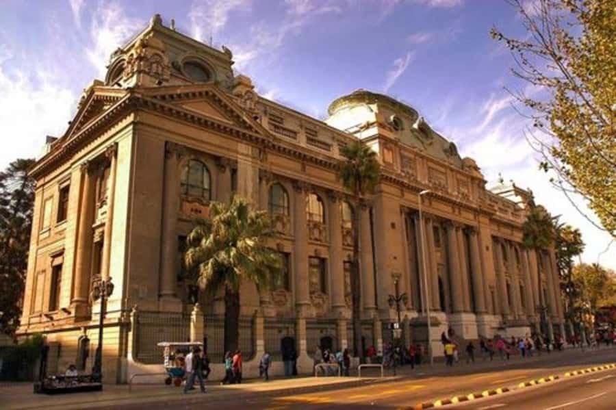 Santiago: Best Street Food Tour With A Local Guide - Barrio Lastarria and the final 45 minutes