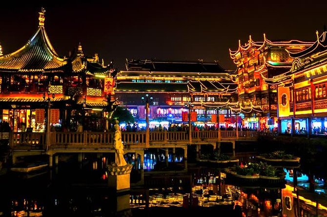 Shanghai Evening Tour: Huangpu River Cruise and Street Food - Should you book the Shanghai night tour?