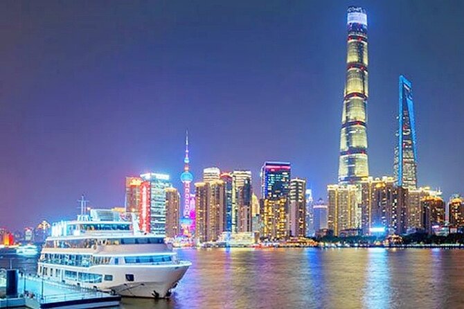 Shanghai Evening Tour: Huangpu River Cruise and Street Food - Cruising the Huangpu River for an hour