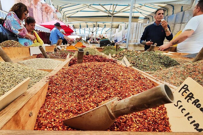 Sicilian Food tour and wine tasting in Ortigia in Syracuse - Starting at 11:00 a.m. near Ortigia