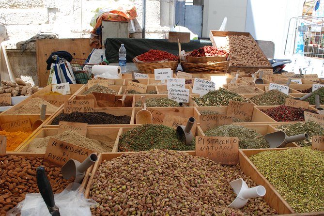Sicilian Food tour and wine tasting in Ortigia in Syracuse - Who will enjoy this Ortigia food walk?