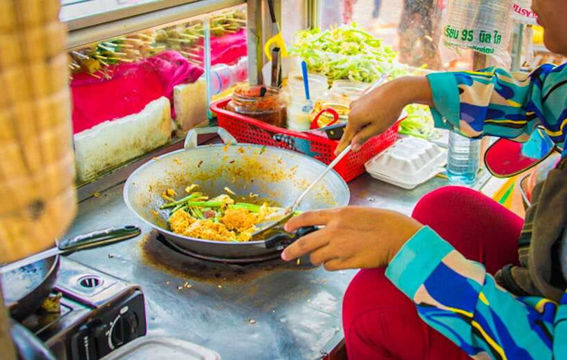 Siem Reap: Cambodia local street foods and local guide - Who will enjoy this food tour most