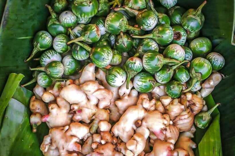 Siem Reap: Cambodia local street foods and local guide - Route 60, Siem Reap’s local night market