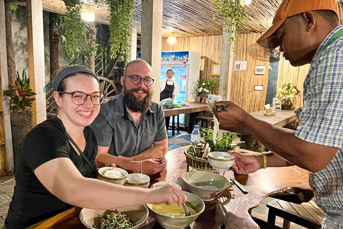 Siem Reap: Local Street Food Experience by Tuk-Tuk - Why this food tour is a good first evening in Siem Reap