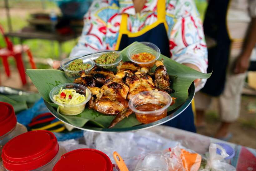 Siem Reap's Ultimate Street Food Tour by Tuk Tuk - Ending in a Cambodian-inspired garden cocktail