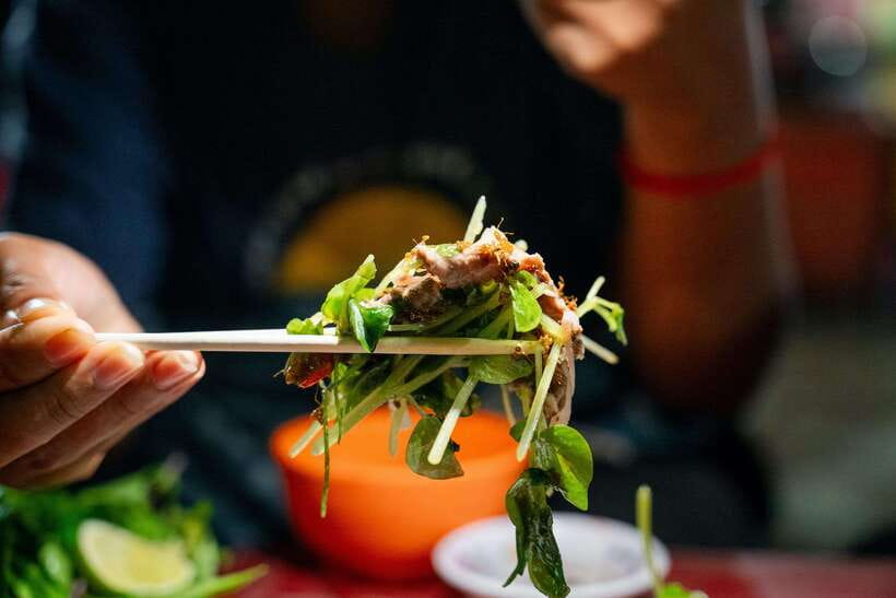 Siem Reap's Ultimate Street Food Tour by Tuk Tuk - Wat Kesararam and the late-night roadside cooking