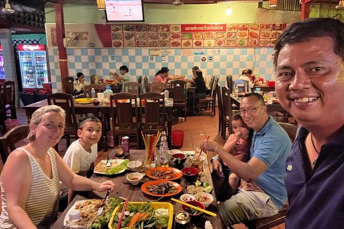 Siem Reap Street Food & Craft Cocktails Tour: Hidden Local Gems - Moving between local food stops by tuk-tuk
