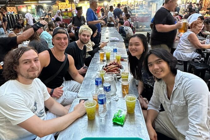 Signature Urban Night Tour: Sunset Street Food in Singapore - Key points to know before booking