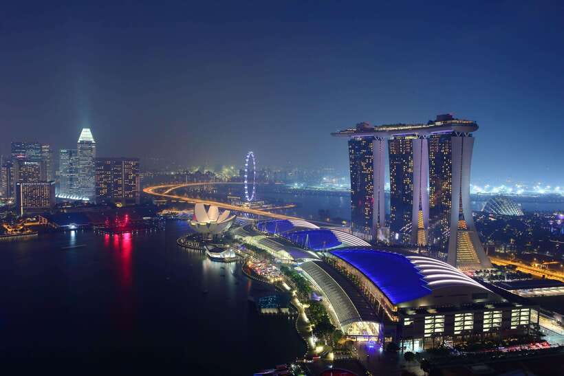 Singapore: Lau Pa Sat Night Street Food with Marina Bay Walk - Telok Anson Market and Lau Pa Sat’s classic dishes