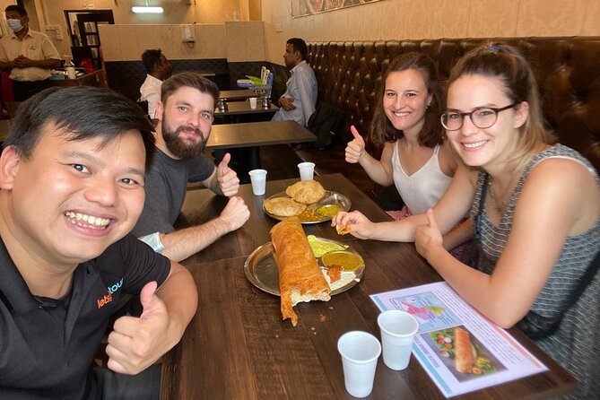Singapore: Little India Hawker Food Tasting Tour - Six to eight tastings, with room for local stories